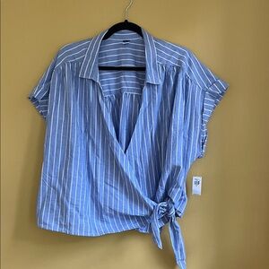 Old Navy Relaxed Striped Tie-Hem Shirt for Women NEW